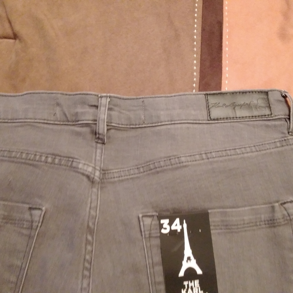 Jeans - Picture 5 of 5
